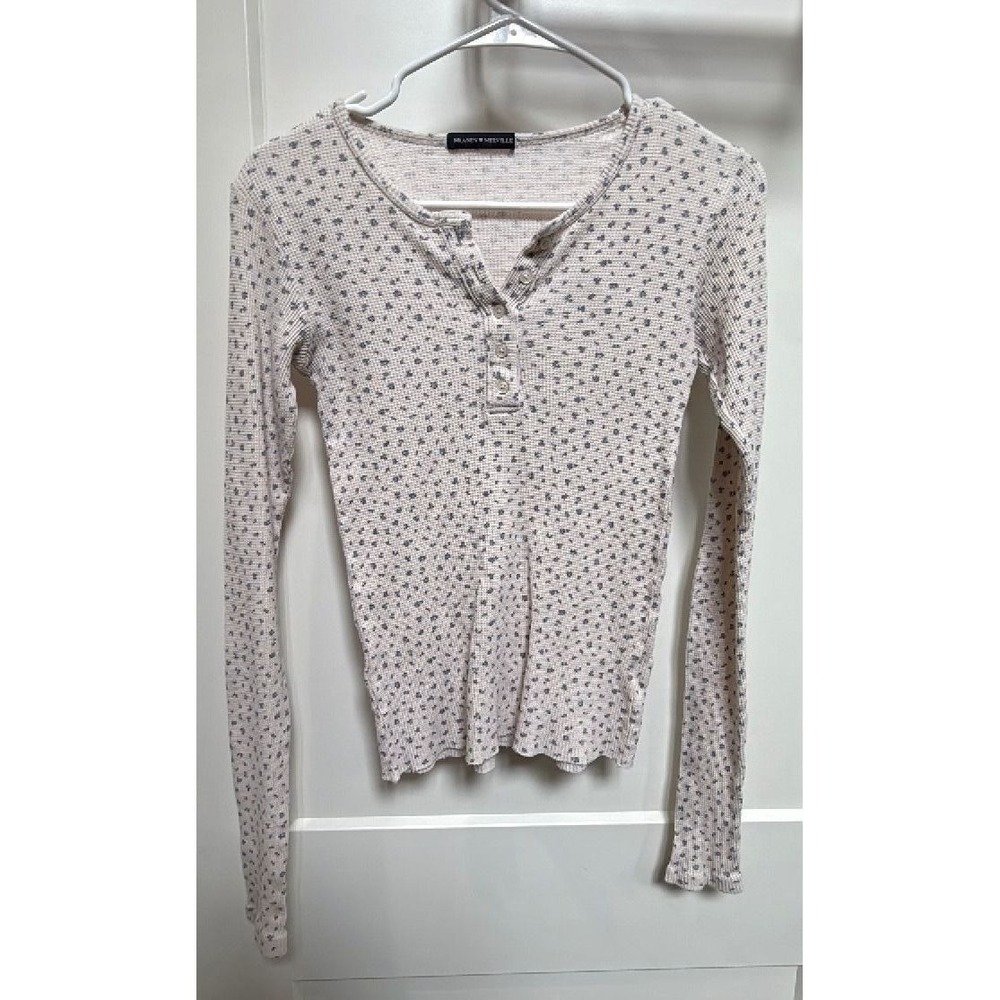 Brandy Melville Floral Waffle Knit Henley Long Sleeve Top White‎ Blue One Size